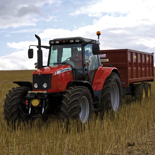 MASSEY FERGUSON 6470